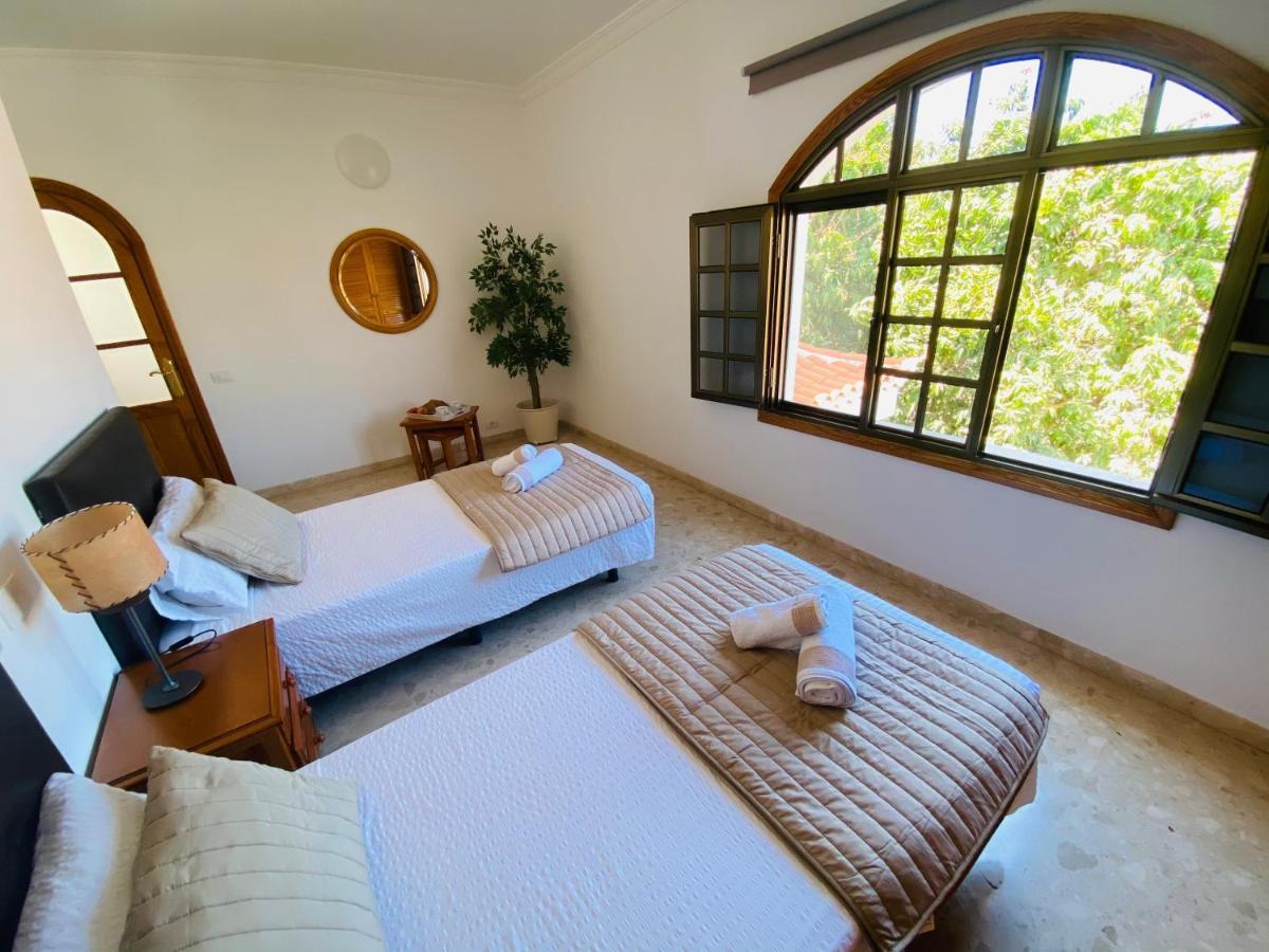 Villa Carolina With Private Pool Salobre  Esterno foto